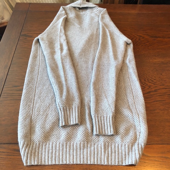 Aritzia Talula Gray Cardigan Sweater - Picture 3 of 7